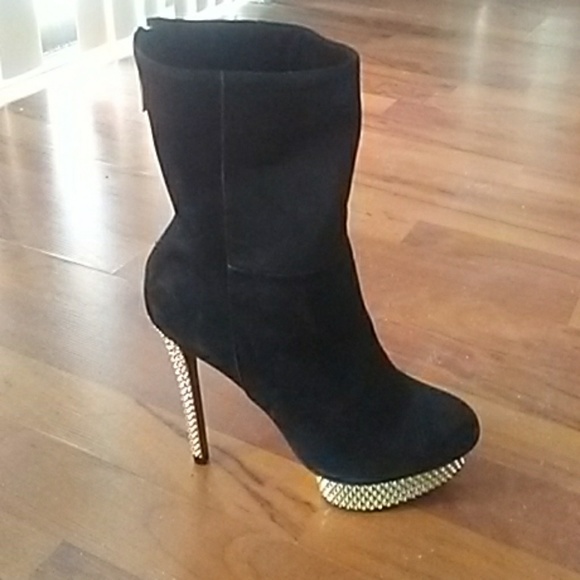 Booties - Picture 2 of 4